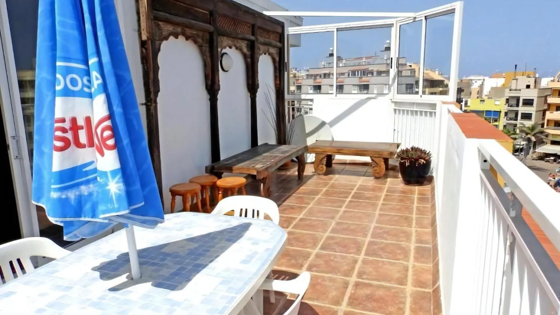 Direkt Am Meer Gelegene Ferienwohnung Mit Balkon El Médano Apartment